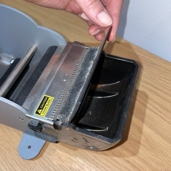 Dispenser for 1-3" ECO Water Activated Tape (Gum, Paper Tape) - Picture 2 of 3